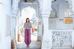 Warsztaty z Tarą Mitrą: uważność i subtelność praktyki.